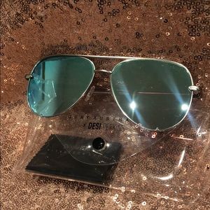 Quay Australia x DESI PERKINS High Key Sunglasses